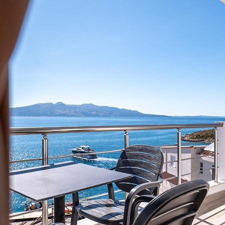 Erioni Hotel ساراندا المظهر الخارجي الصورة